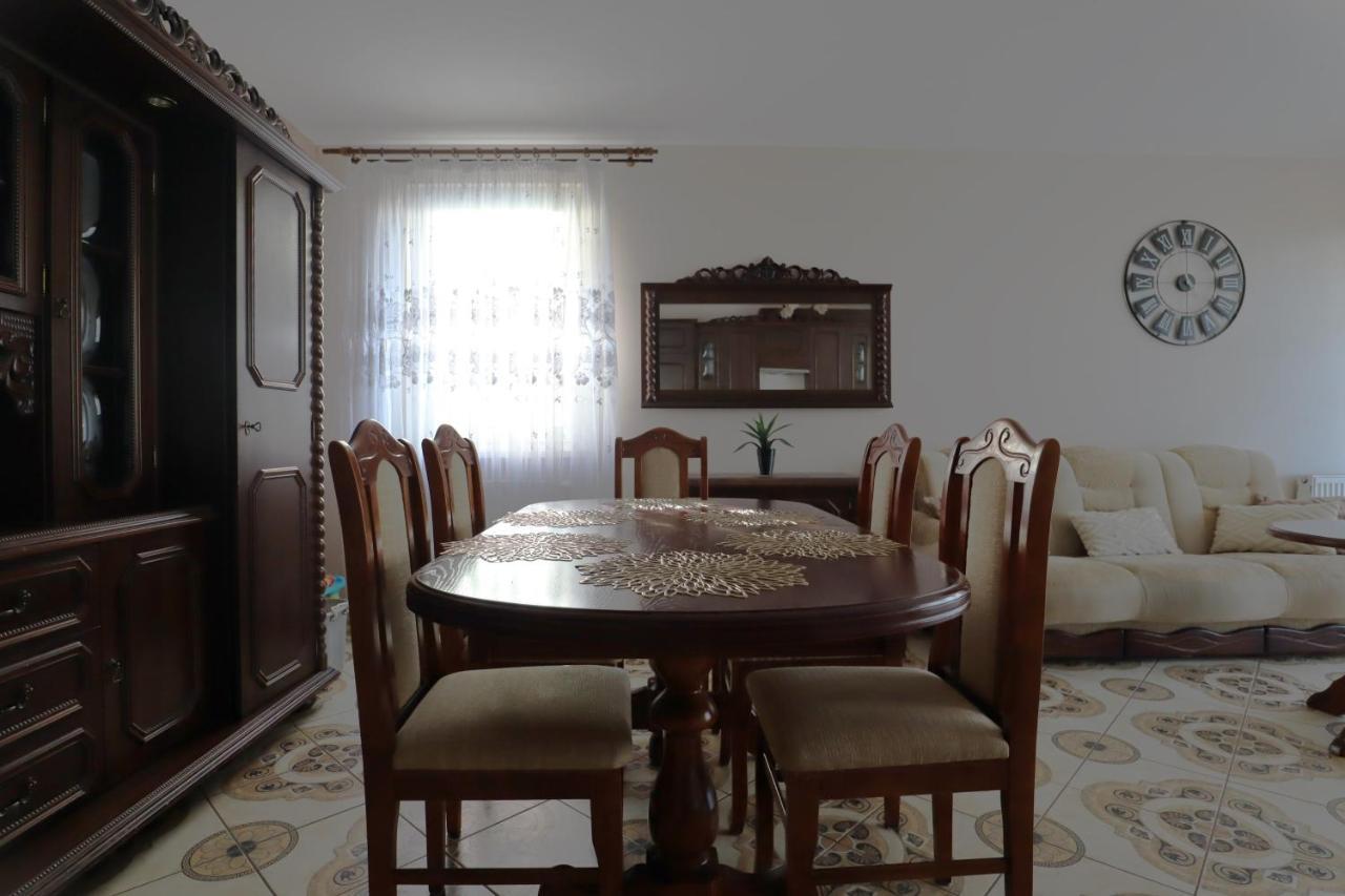 Apartament Jantarek 코워브제크 외부 사진